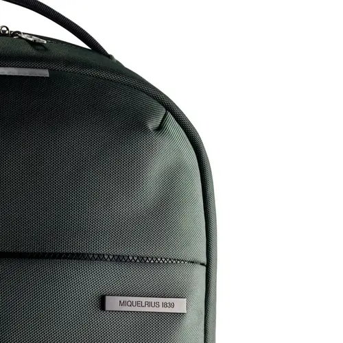 Ruksak za prijenosno računalo Miquelrius zeleni 16"M 38x46x13cm MR16981-7