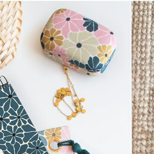 Mini kutija za slušalice Miquelrius Boho Essence Cvjetna MR19576-4