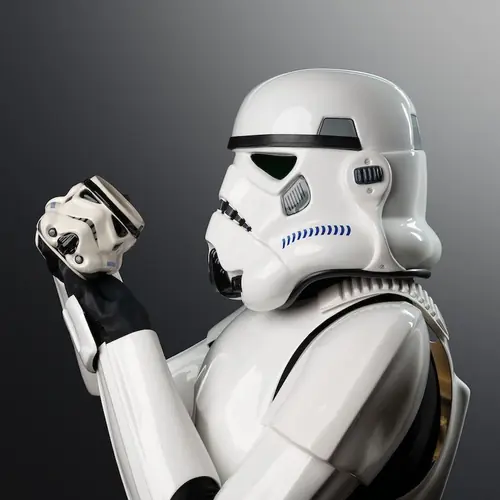 Keramička šalica Puckator u obliku Stormtrooper kacige 550 ml MUG428-3