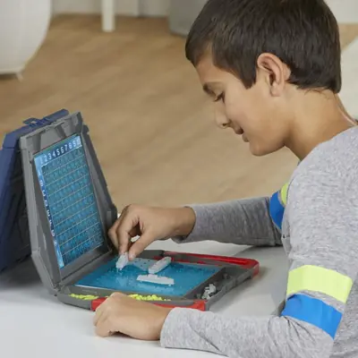 Društvena igra Hasbro Vojni brod F4527EU4 IGR_KOM-4